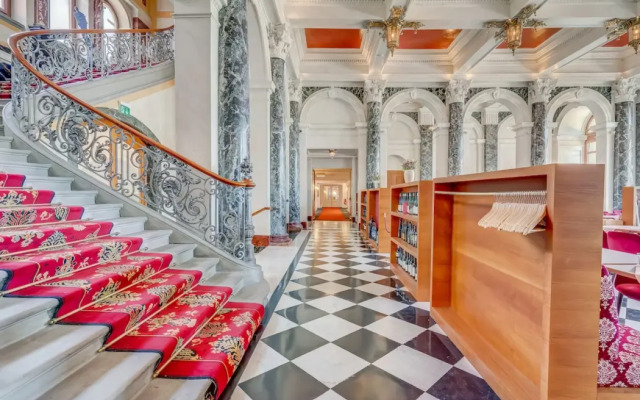 Grand Hotel National