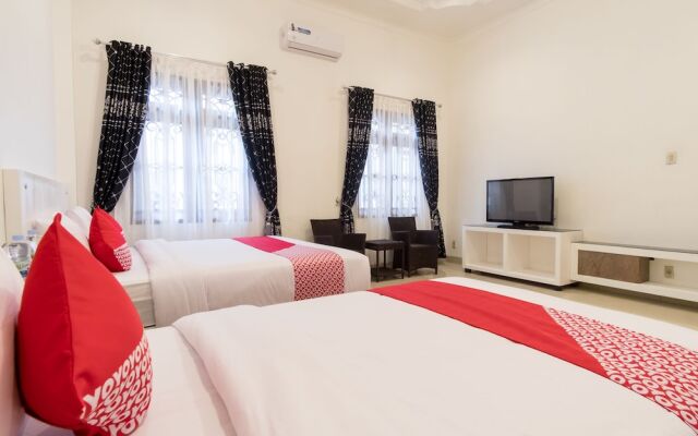 Oyo 471 Taj Residence Syariah