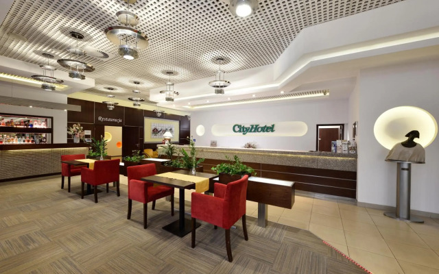 City Hotel
