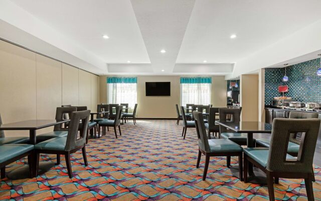 Best Western Plus Pleasanton Hotel