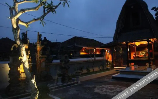 Patras Hostel Ubud