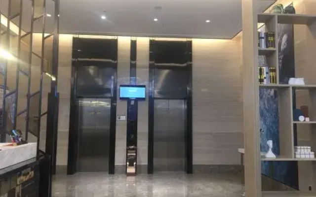 Kyriad Marvelous Hotel(Pingxiang Wanlong Bay)