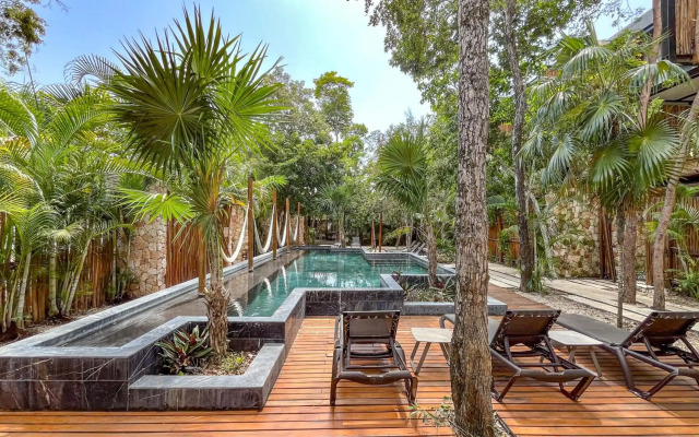 Amaka Riviera Tulum