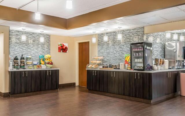 Quality Inn & Suites Mall of America - MSP Airport