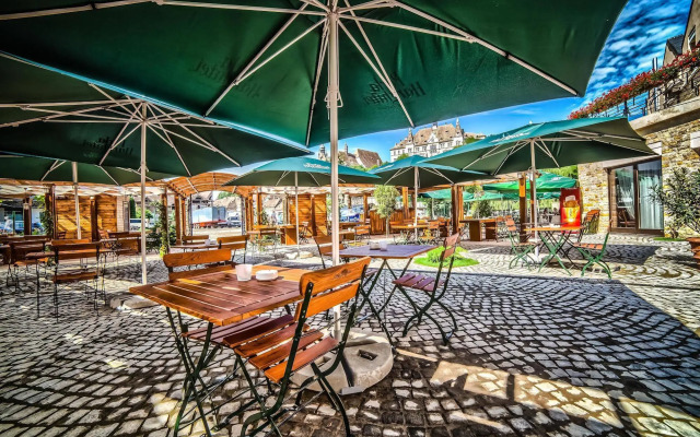 DoubleTree by Hilton Hotel Sighisoara - Cavaler