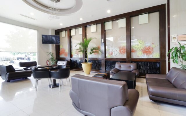 Grand Kanaya Hotel