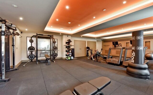 Prestigious & Luxury 2-bed Apartment in Slough