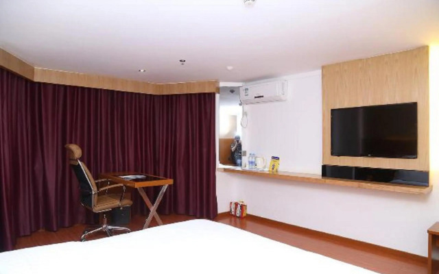 7 Days Inn Shenzhen Luohu World Trade Center Branch