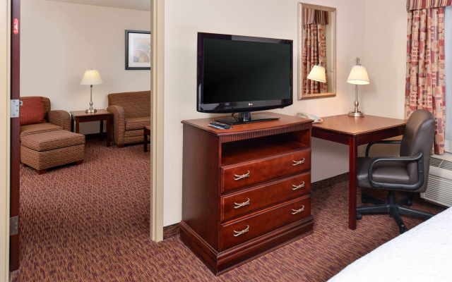 Hampton Inn & Suites Muncie