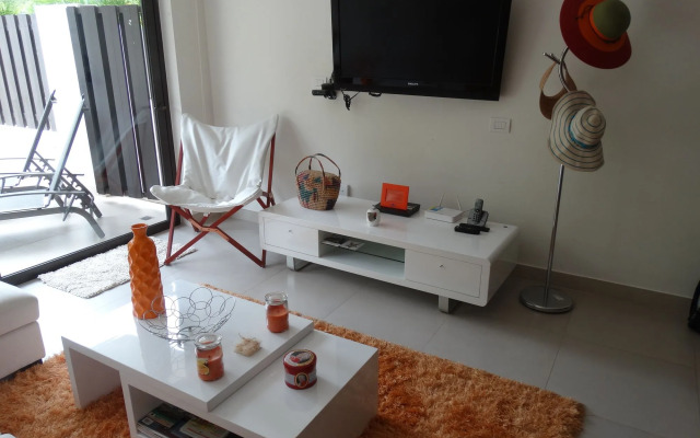 Lorena Ochoa E103 by Andiani