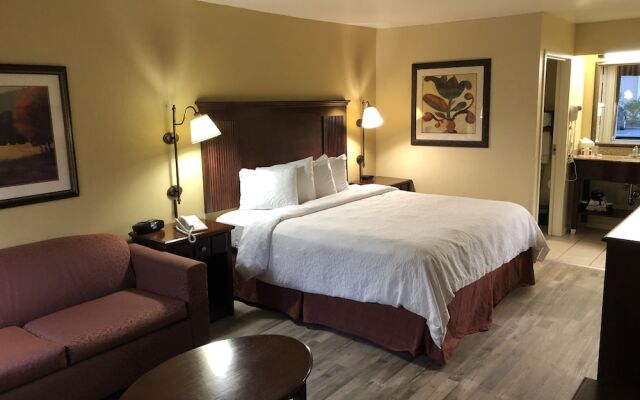 Baymont Inn & Suites by Wyndham The Woodlands