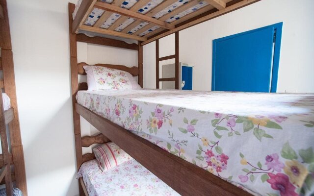 Orient Express Santa Teresa Hostel