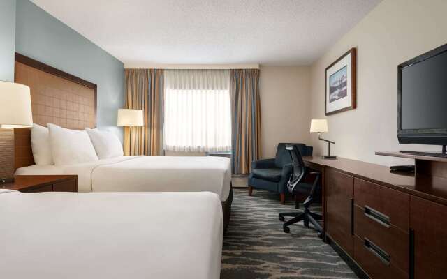 Travelodge by Wyndham Calgary South