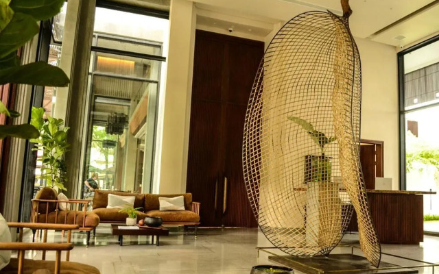 Treeline Urban Resort