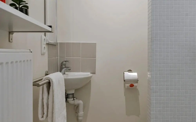 Modern yet Very Cosy and Sunny Flat