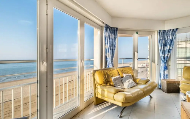 Nevada Apartment Near the Beach