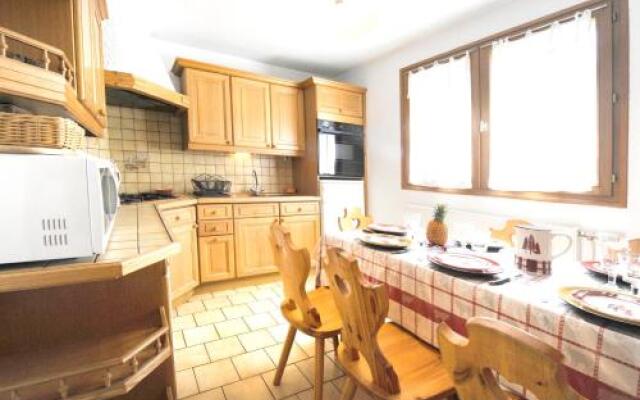 Apartment Levassaix 1