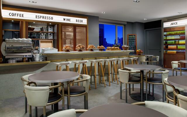 Hotel Indigo Lower East Side New York by IHG