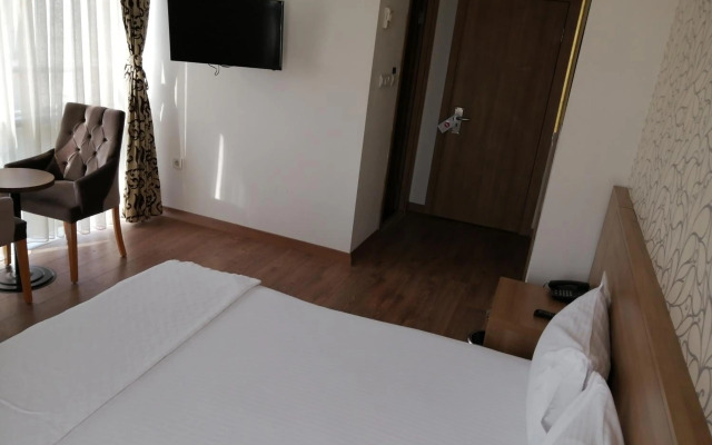 Nice Royal Otel