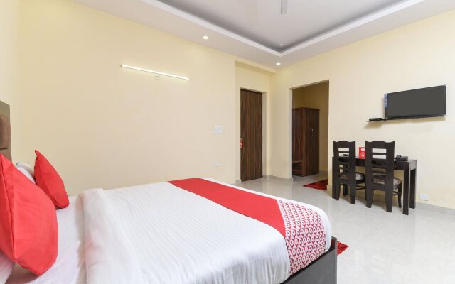 Shubhangni Residency by OYO Rooms