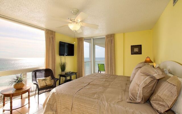 Shoreline 1051 Condo by RedAwning