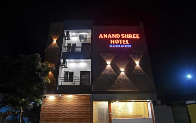 Treebo Trip Anand Shree