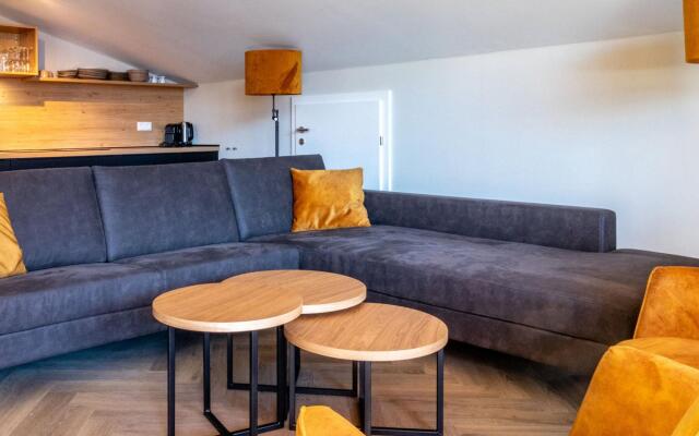 Luxury Penthouse, 600 m. From the ski Area
