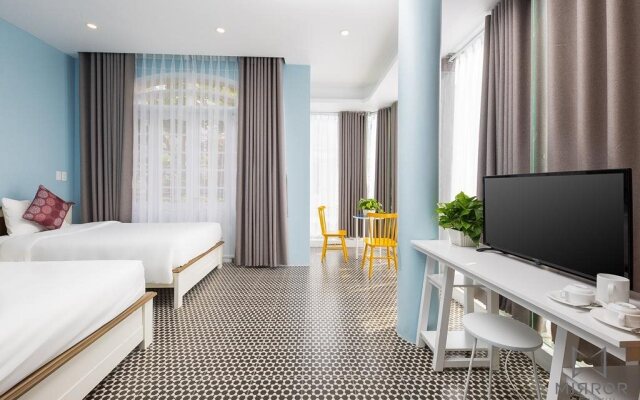 The Mirror Danang Hostel – Guest Rooms – Da Nang