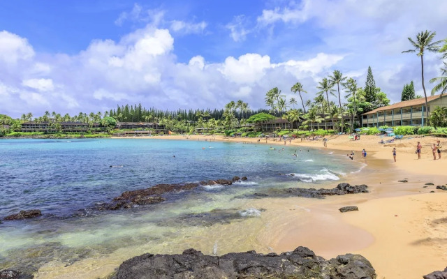 Napili Shores G157 Studio Bedroom Condo by RedAwning
