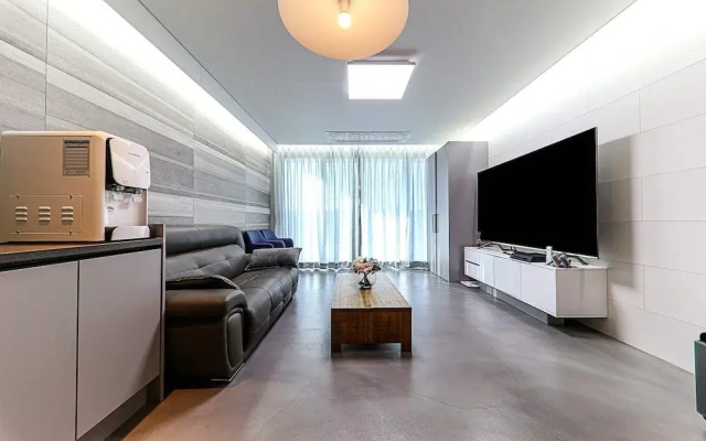 Iho 1820 Cafe & Guesthouse - Hostel