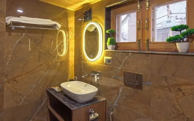 PalPenzy - Bespoke Premium Stay