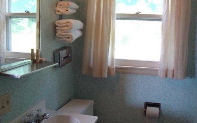 Budgeteer Motor Inn Angola