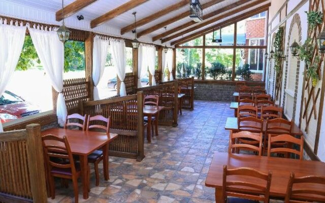Hotel Aragvi