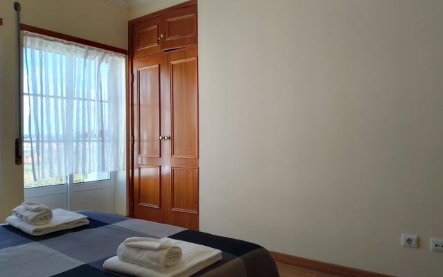 Baluarte Citadino-Baleal Beach Lodge