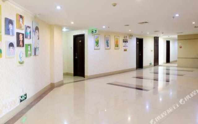 Sainan Hotel (Yangjiang Yueyun Bus Terminal)