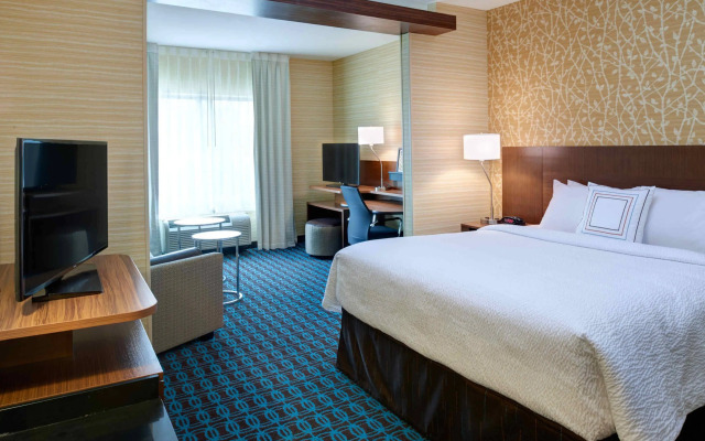 Fairfield Inn & Suites by Marriott Detroit Troy