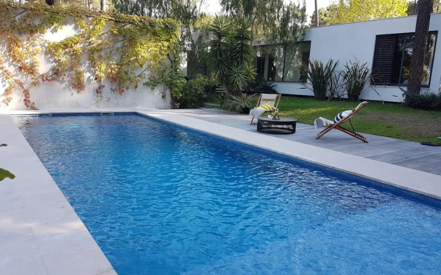 Aroeira Paradise Villa by Host-Point