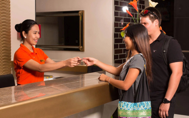 Apollonia Royale Hotel