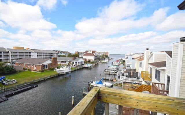 Waterside Six 302 2 Br Condo by RedAwning