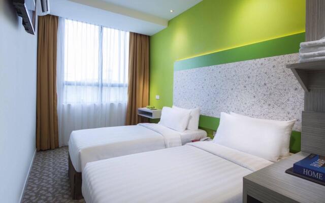 Holiday Inn Express & Suites Johor Bahru, an IHG Hotel