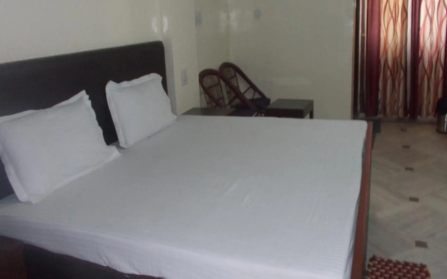 Rudraksh Guest House