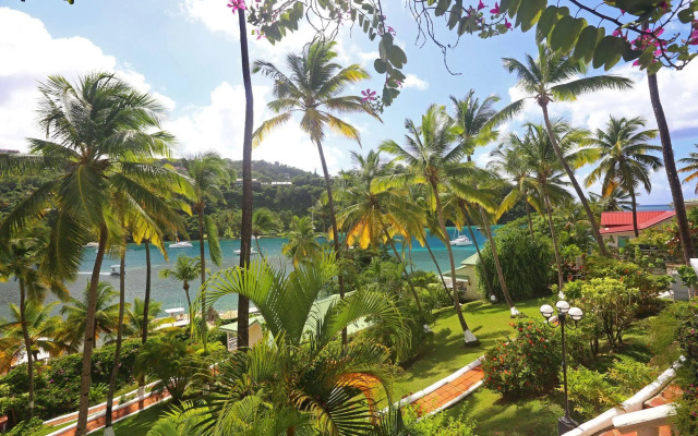 Marigot Beach Club and Dive Resort
