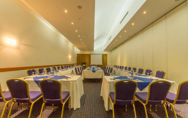 Fiesta Royale Hotel