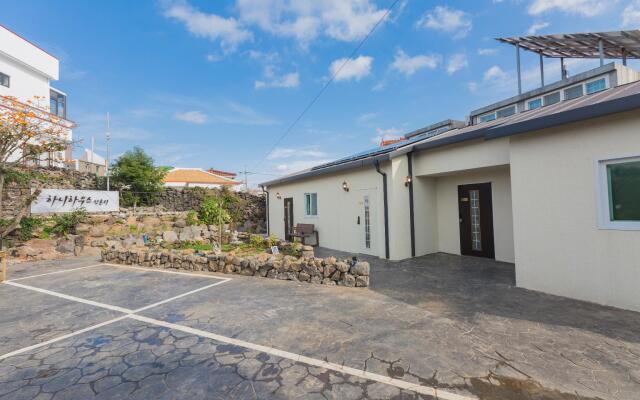 Jeju hani house shinchonri