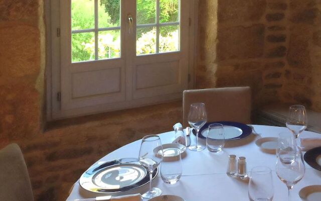 Hôtel Le Moulin de la Beune