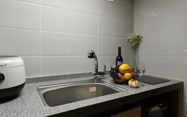 Yeosu Chunghong Pension