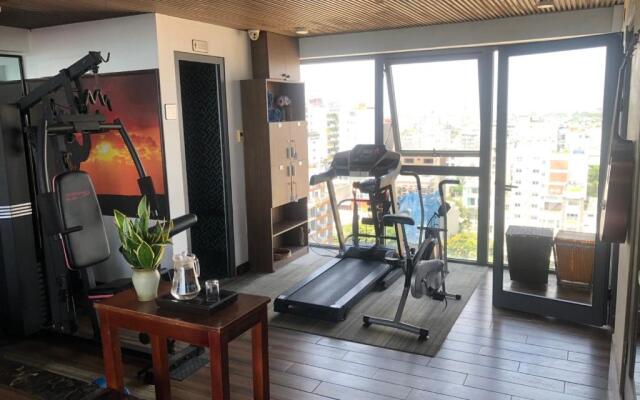Halina Hotel & Apartment
