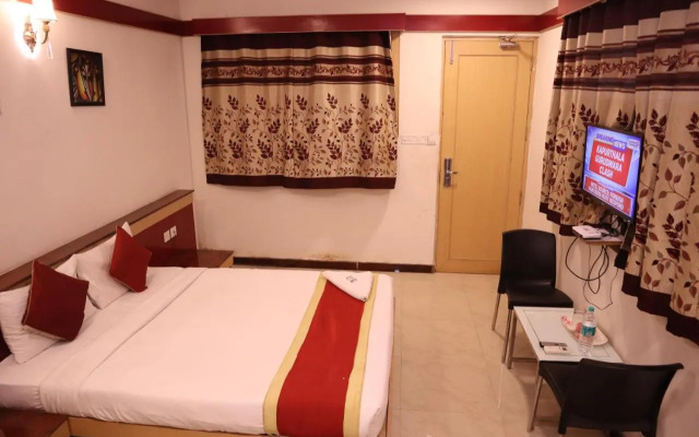 Smilestay Sri Sai ram Suites