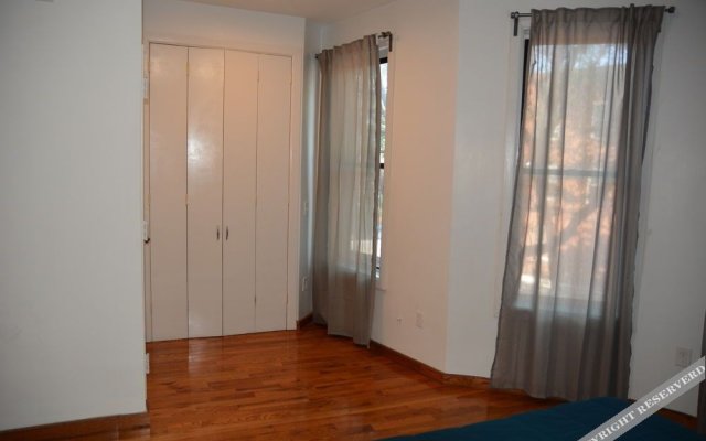 The Topping Three-Bedroom Apartment