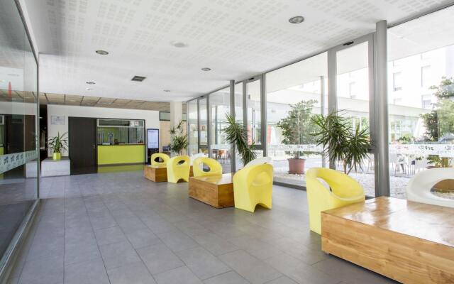 Residencia Universitaria Resa Damià Bonet - Campus Accomodation